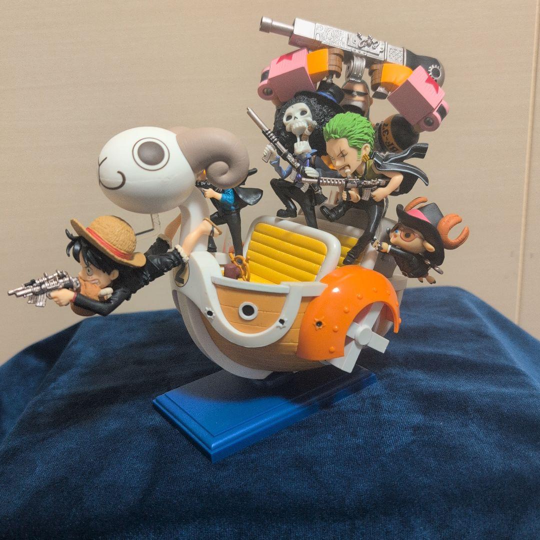 ワンピースワールドコレクタブル ミニメリー号ATTACK　開封品