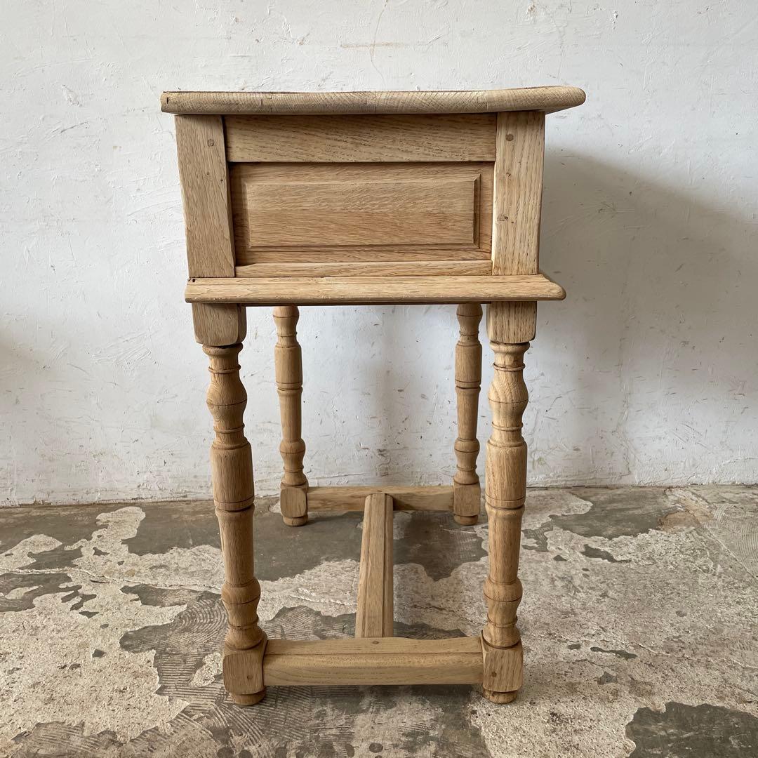 ヴィンテージ　ドロワーサイドテーブル ドロワーベッドサイドテーブル　剥離