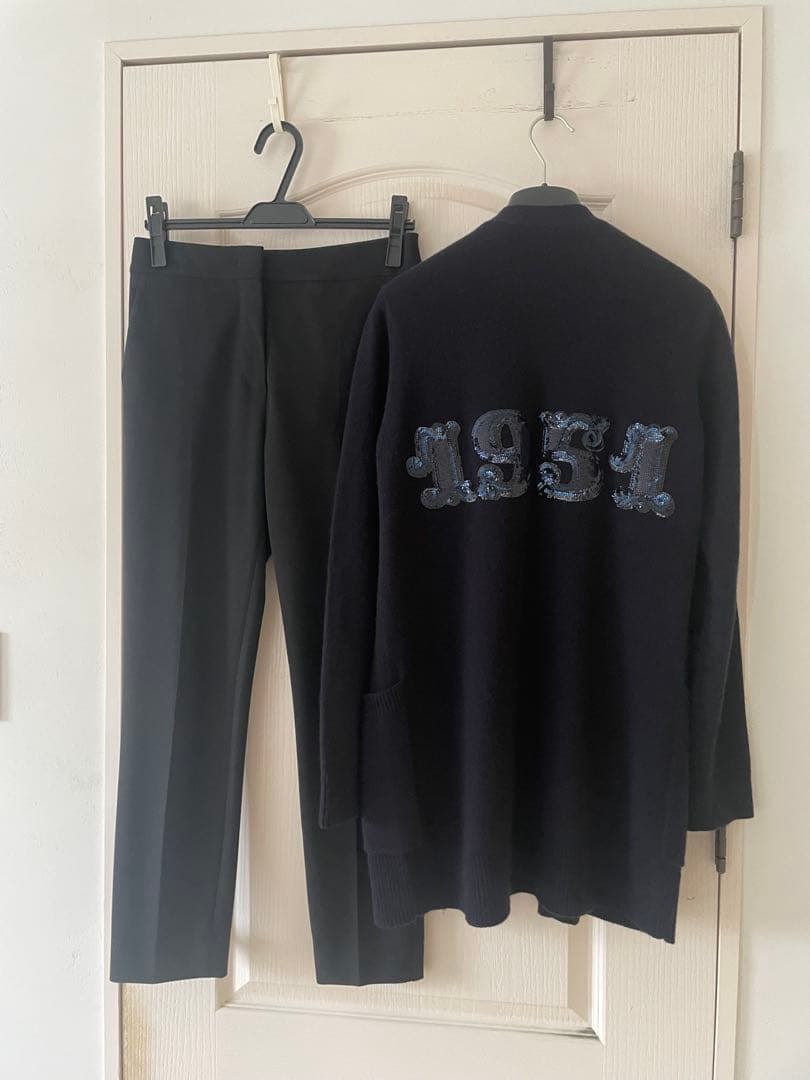 マックスマーラ2024AWカシミヤカーディガンネイビー