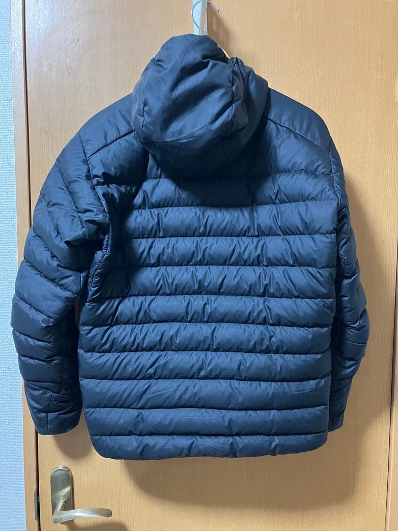 アークテリクス　ソリウムARフーディ　ブラックSサイズ