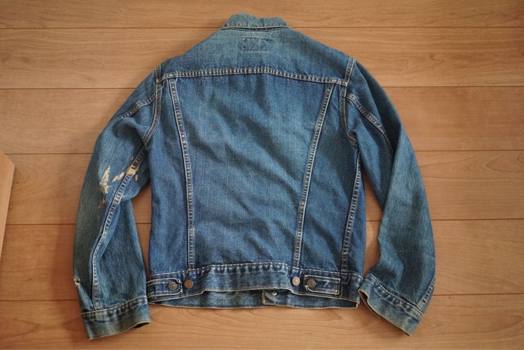 値引き相談歓迎　リーバイス　70505 bige ボタン裏525 M程度