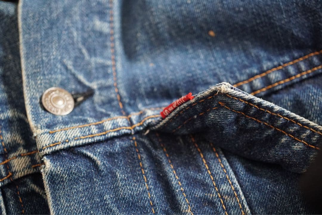 値引き相談歓迎　リーバイス　70505 bige ボタン裏525 M程度