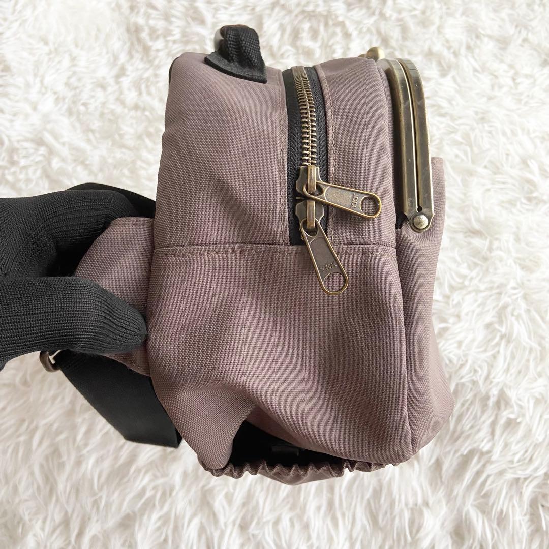 極美品 AYANOKOJI がま口ポシェット型ボディバッグ グレージュ