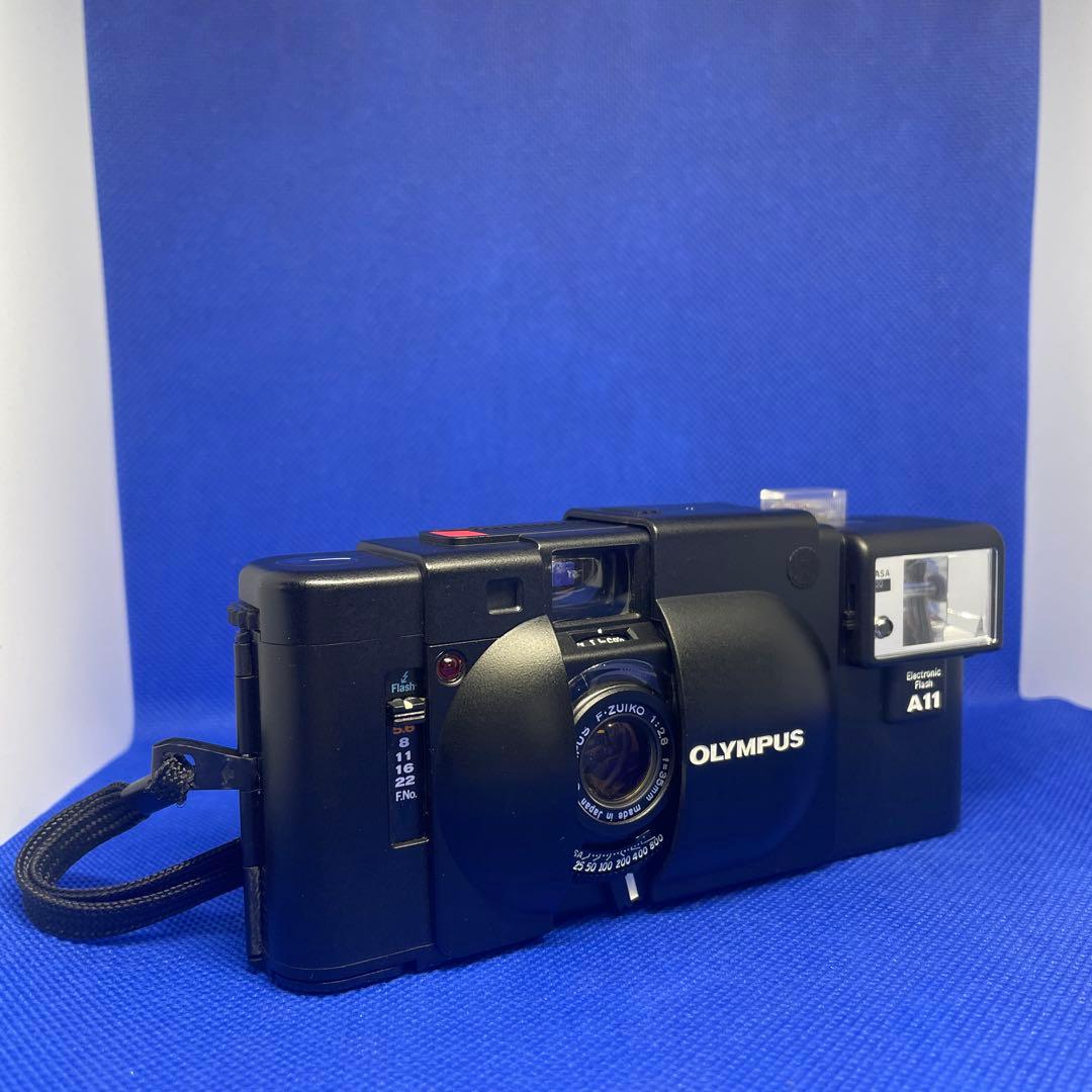 オリンパス OLYMPUS XA + A11／ケース付き