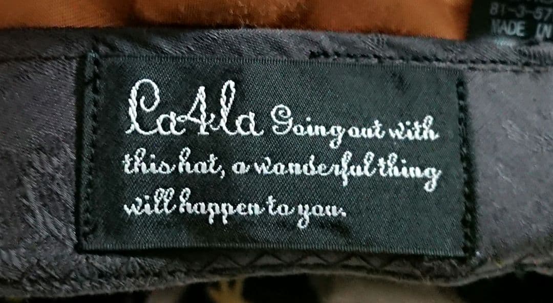 【可愛すぎる猫柄！】CA4LA カシラ ベレー帽 ネコ 猫 宇宙 星 星座