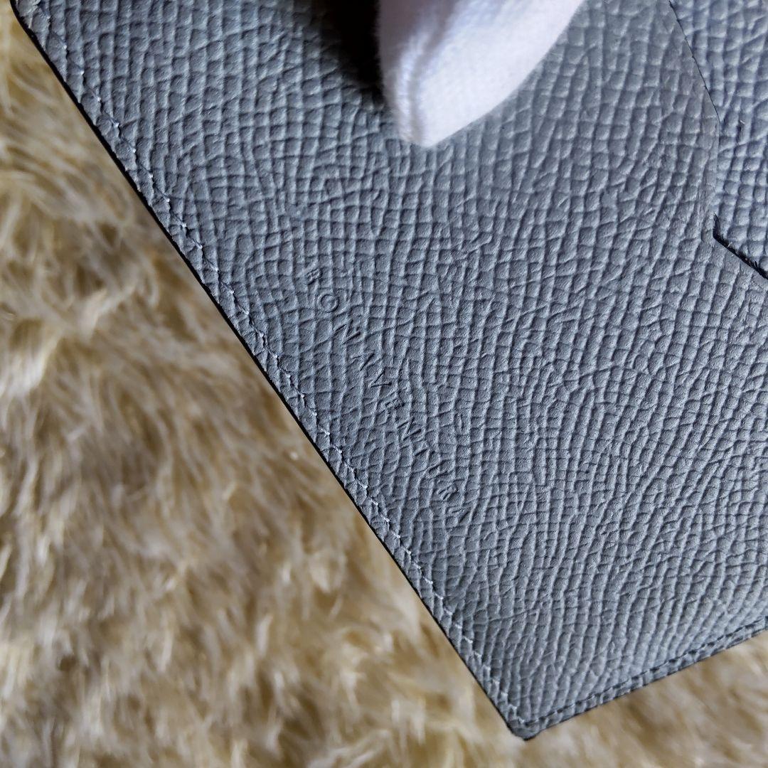 極美品✨ボナベンチュラ　カードケース　名刺入れ　スリム　ブルー　レザー