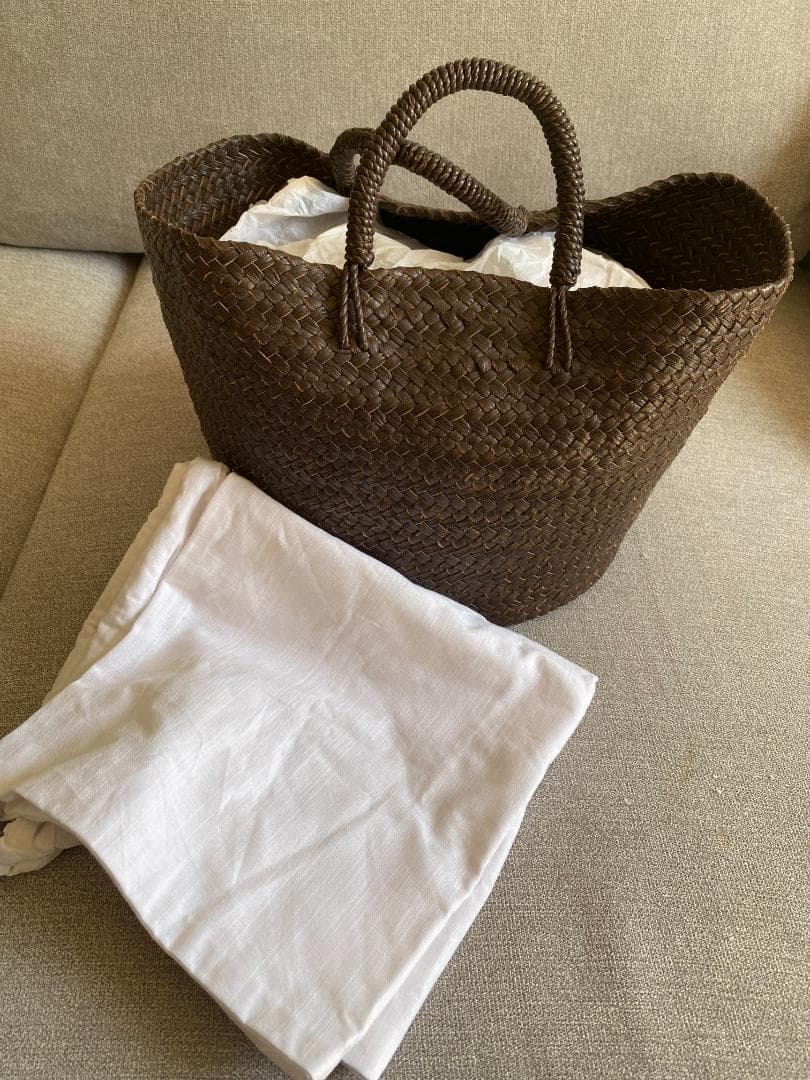 【omom】アエタ BASKET M ブラウンレザー かごバッグ