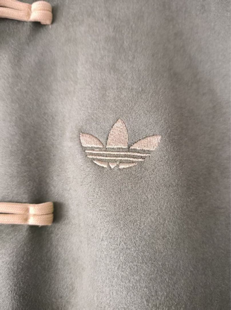 中国限定 アディダス 蛇年トラック スエード ジャケット オリーブグリーン M