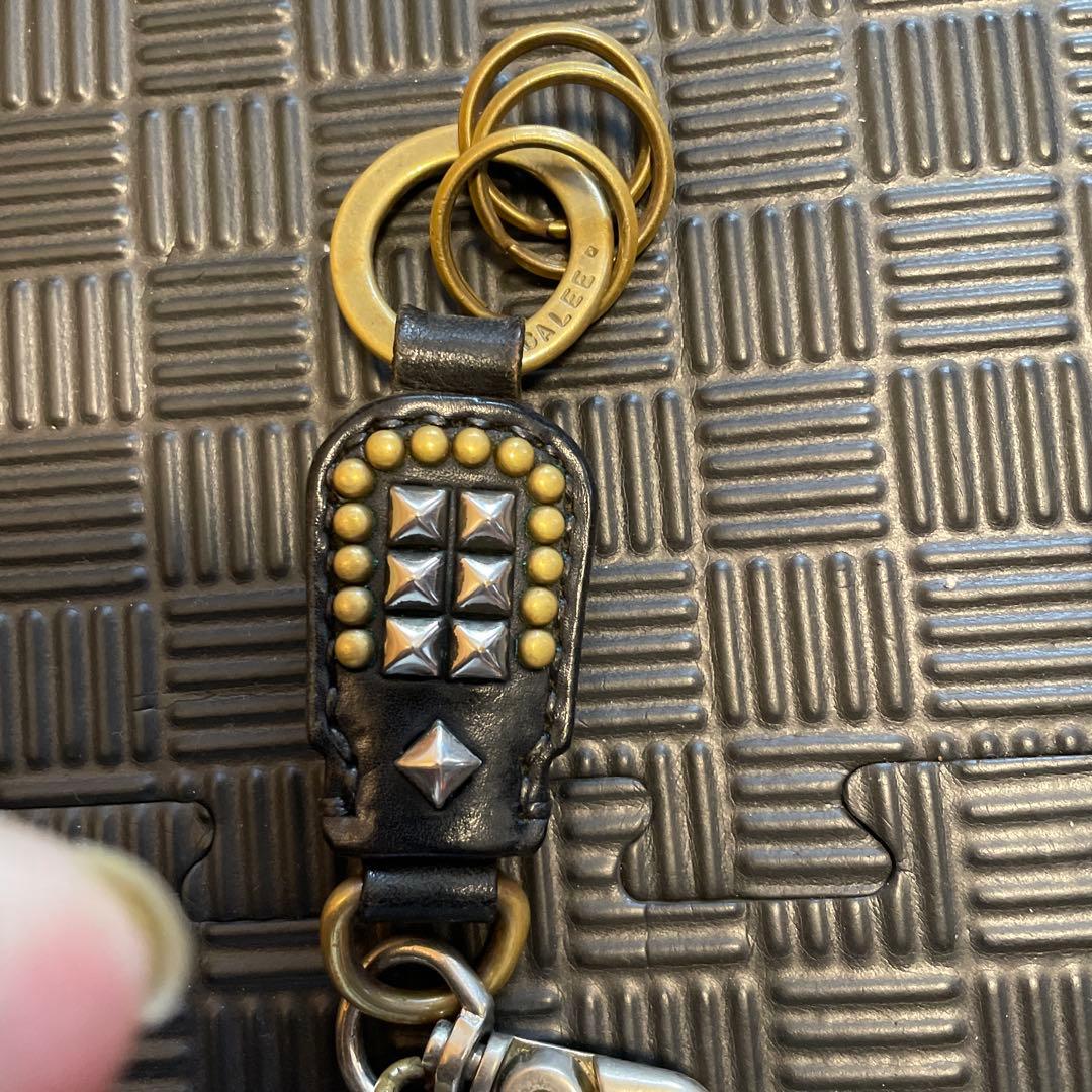 キャリーcaleeレザー スタッズ ウォレットチェーン