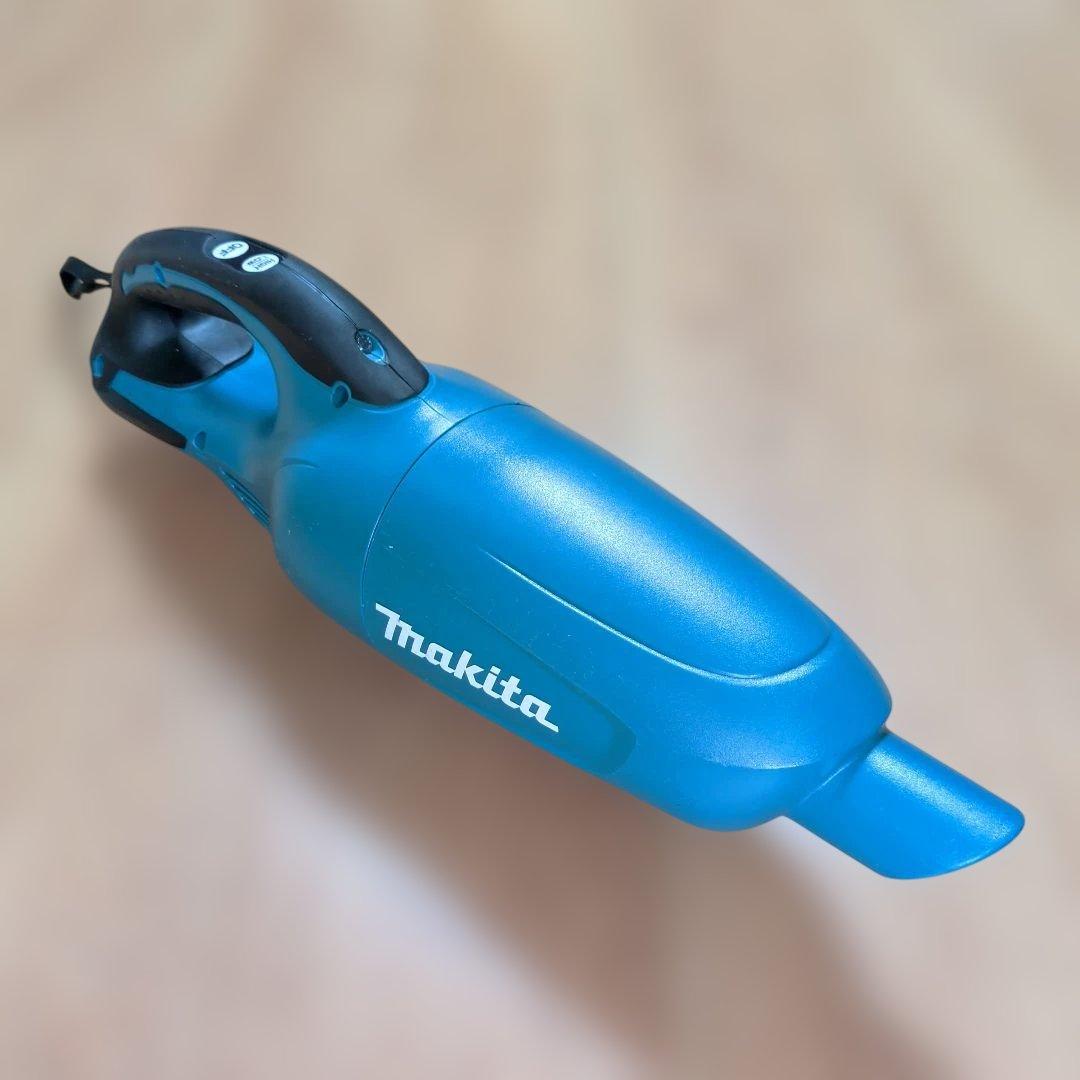 2台　マキタ 18V 充電式クリーナー CL181FDZ 青