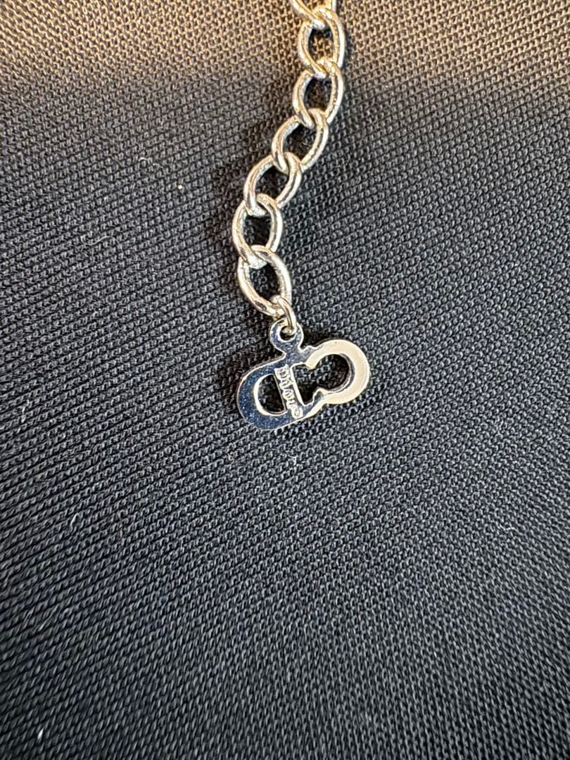 Christian Dior クリスチャンディオール　シルバー ロゴ ネックレス