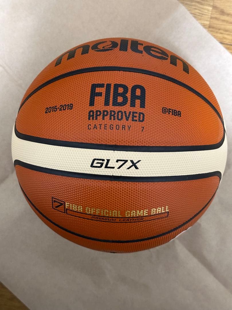やなぎ【新品未使用】molten GL7X バスケットボール FIBA承認
