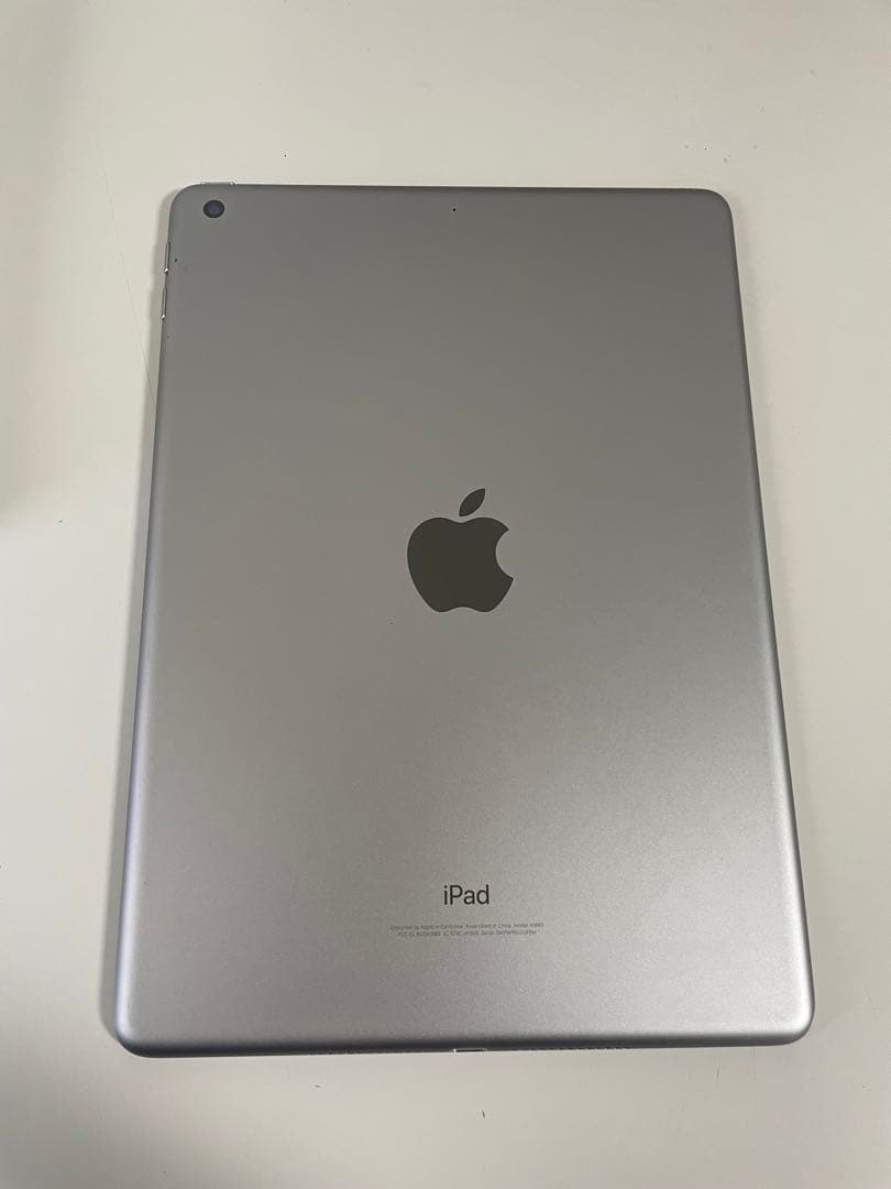 iPad 6th 128GB スペースグレー(wifiモデル)