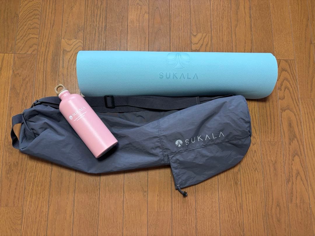 【新品・未使用】SUKALA ヨガマット 収納バッグ ボトル3点セット
