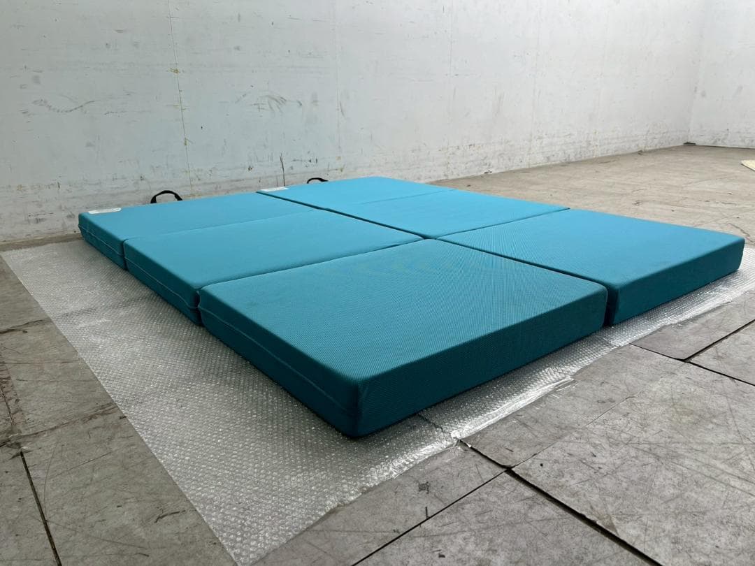 T7482☆展示品☆マニフレックス☆メッシュ・ウィング☆折り畳みマットレス☆2点