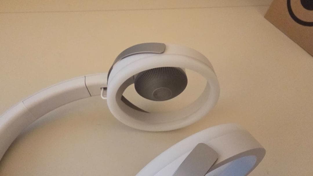 ヌーム　NWM ONE オープンイヤーオーバーヘッド スピーカー ホワイト