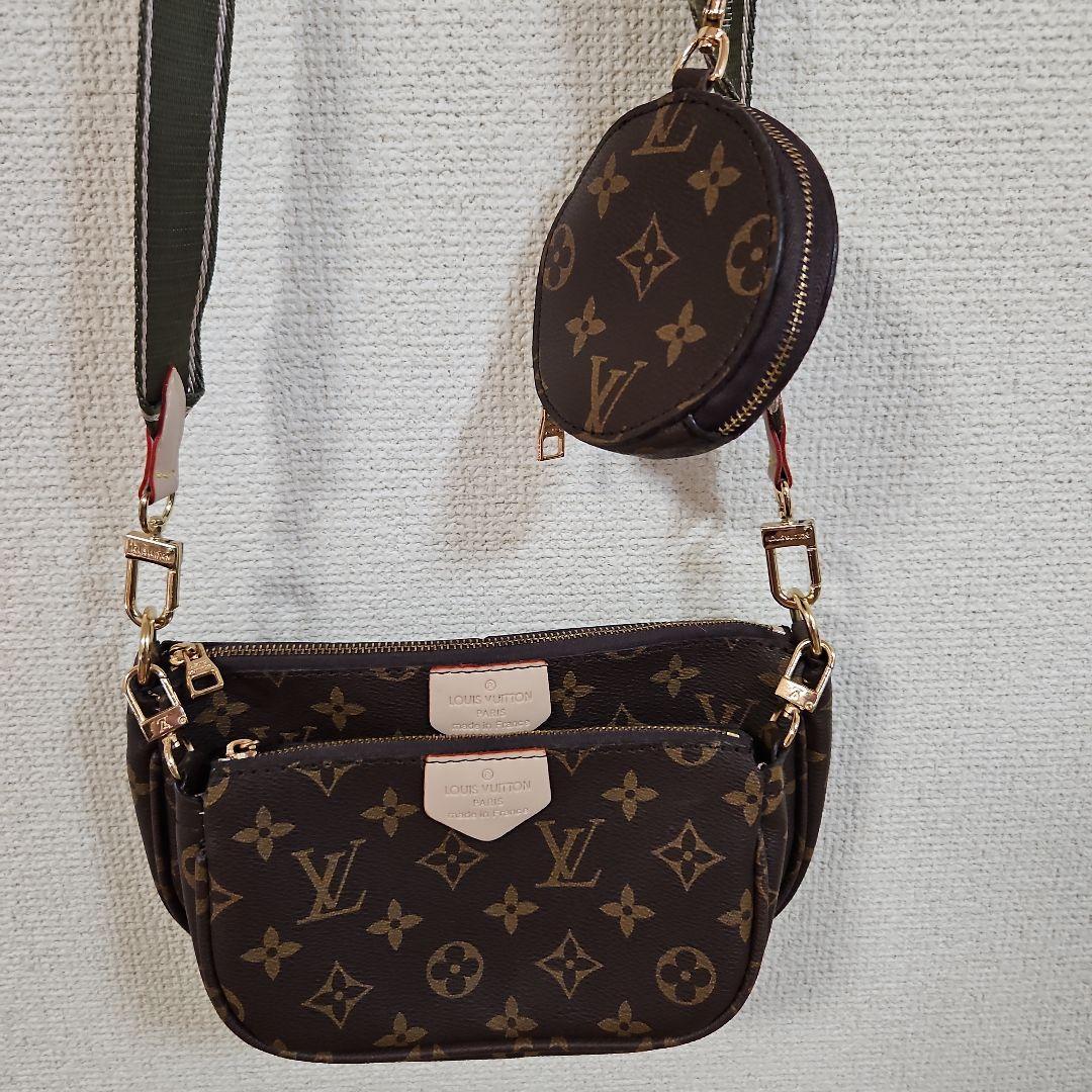 B*️様 ルイヴィトン ショルダーバッグ ノベルティ