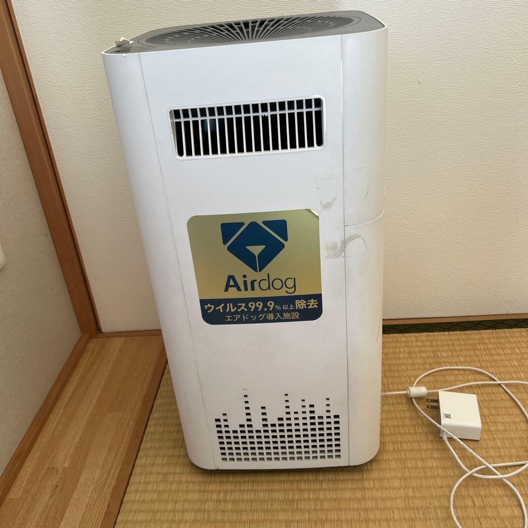 AirDog 空気清浄機 四角形デザイン