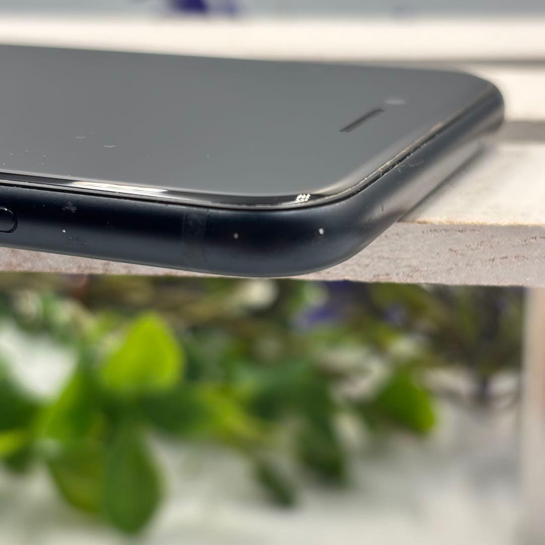 iPhone SE第3世代 64GB ミッドナイト300