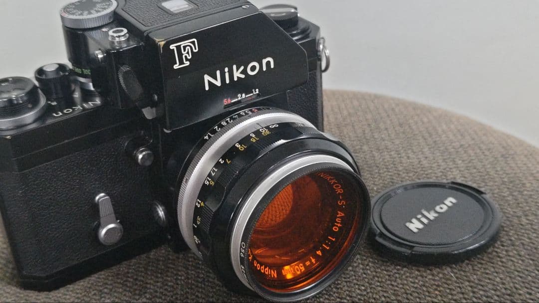 ニコンFフォトミックファインダー、実用品　50mm F1.4レンズ付、露出計OK