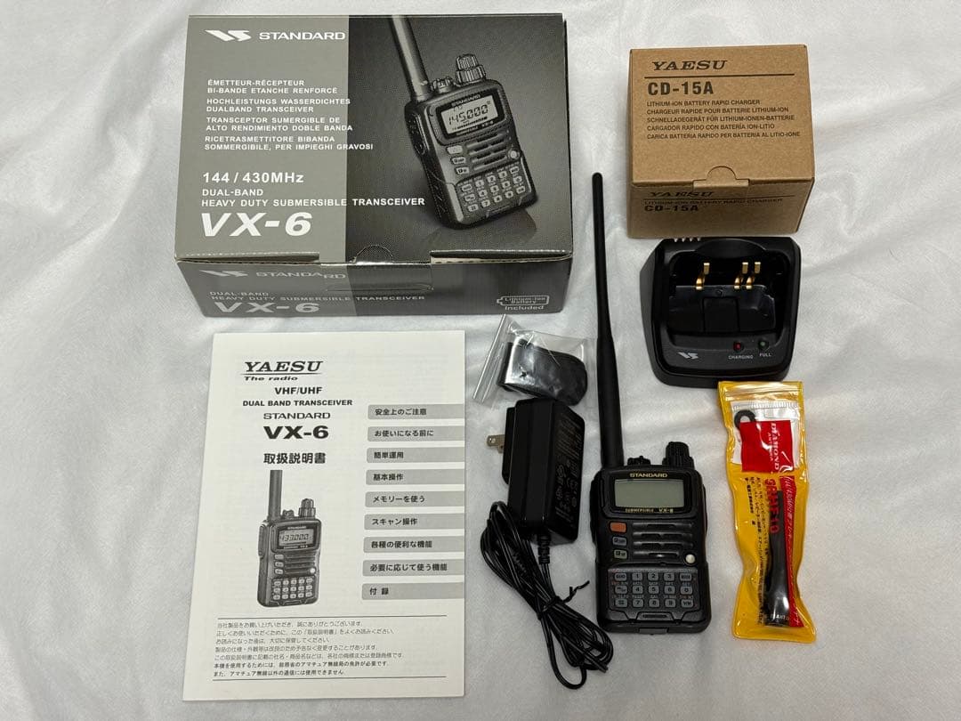 美品 八重洲無線 VX-6 standard 急速充電器付き ヤエス YAESU