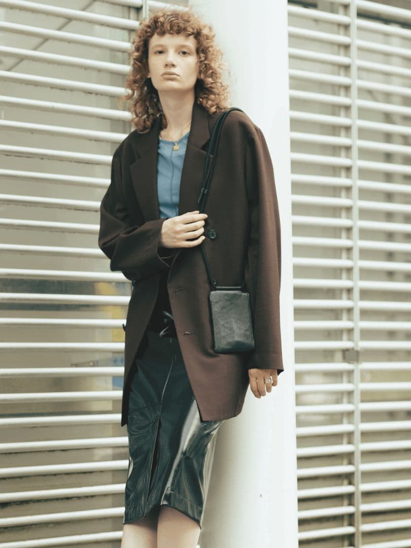 土屋鞄製造所　スマホショルダー　ATTITU