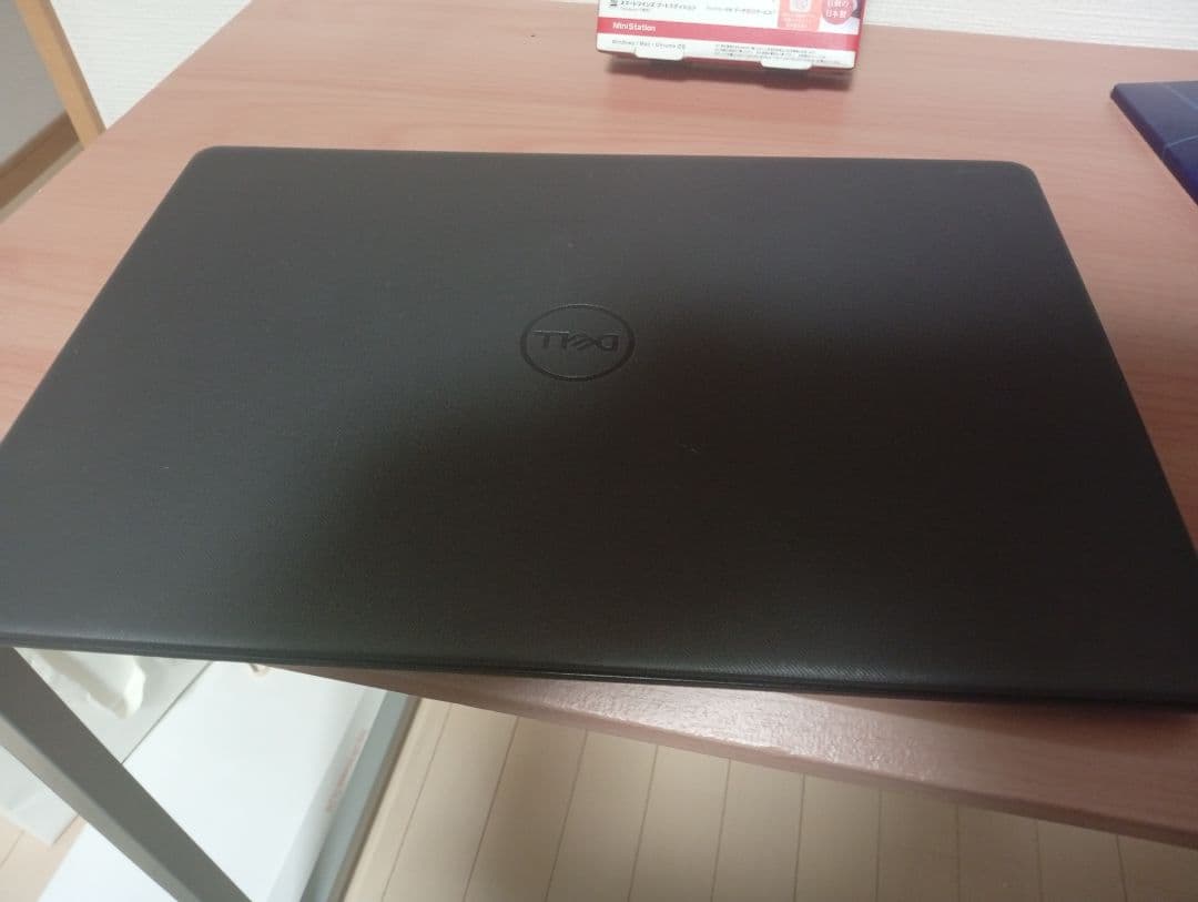 Dell Vostro ノートPC Intel Core i3
