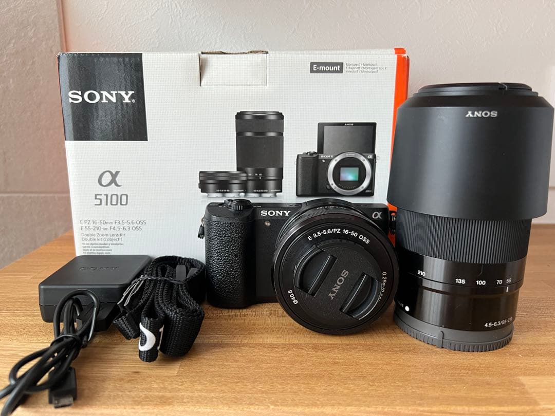 SONY α5100 ミラーレスカメラ 2本レンズ付き