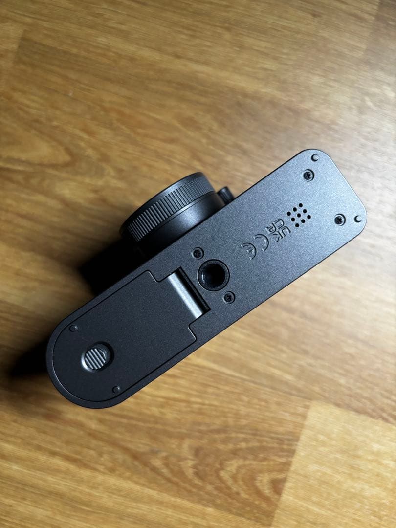 FUJIFILM Xhalf X-HF1 チャコールシルバー