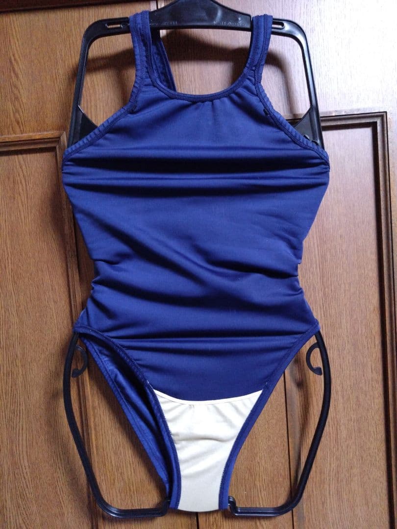 うらら様セット品　ミズノ　ストリームエース　＋　アンダーアーマー陸上ショーツ