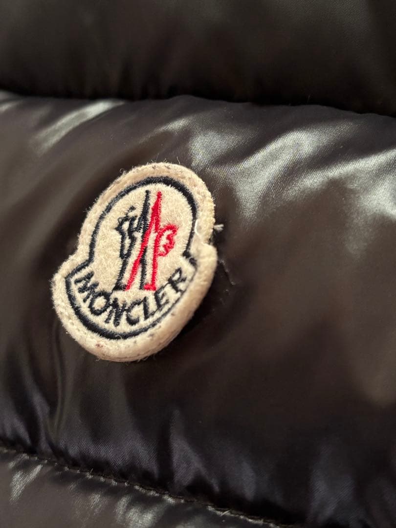 MONCLER モンクレール　ダウンベスト