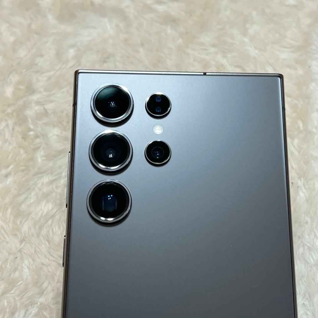 ★ Galaxy S24 ultra 512GB ブラック 美品 日本版 o01