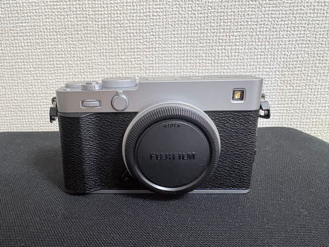 【即購入OK】Fujifilm X-E5 シルバー　ボディのみ