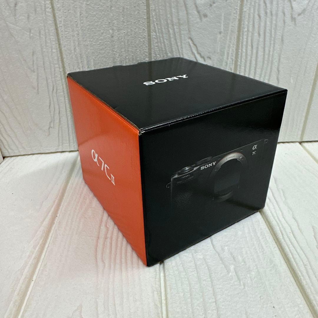α7C II ミラーレス　シルバー ILCE-7CM2 ボディ単体未開封未使用