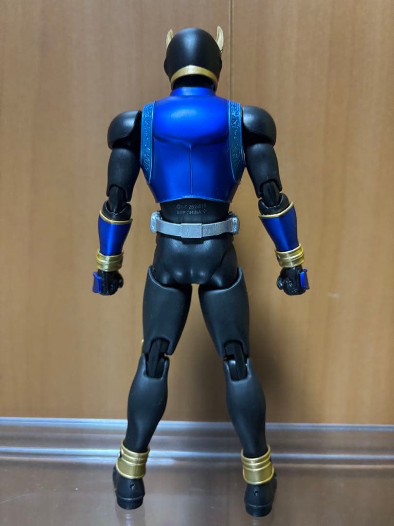 真骨彫製法　仮面ライダークウガ　ドラゴンフォーム