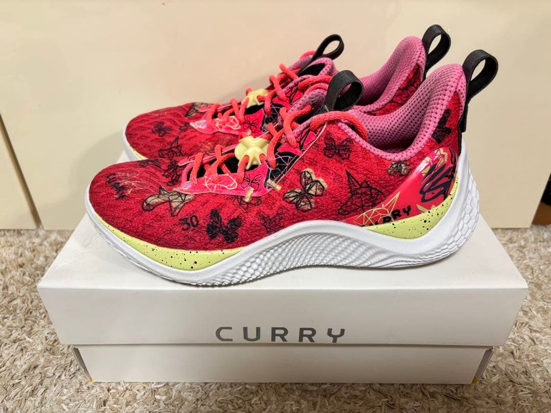 希少色✨ アンダーアーマー カリー10 ガールダッド バッシュ　ピンク