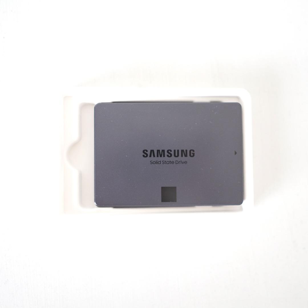 【新品】Samsung 870 QVO 8TB SSD MZ-77Q8T0B