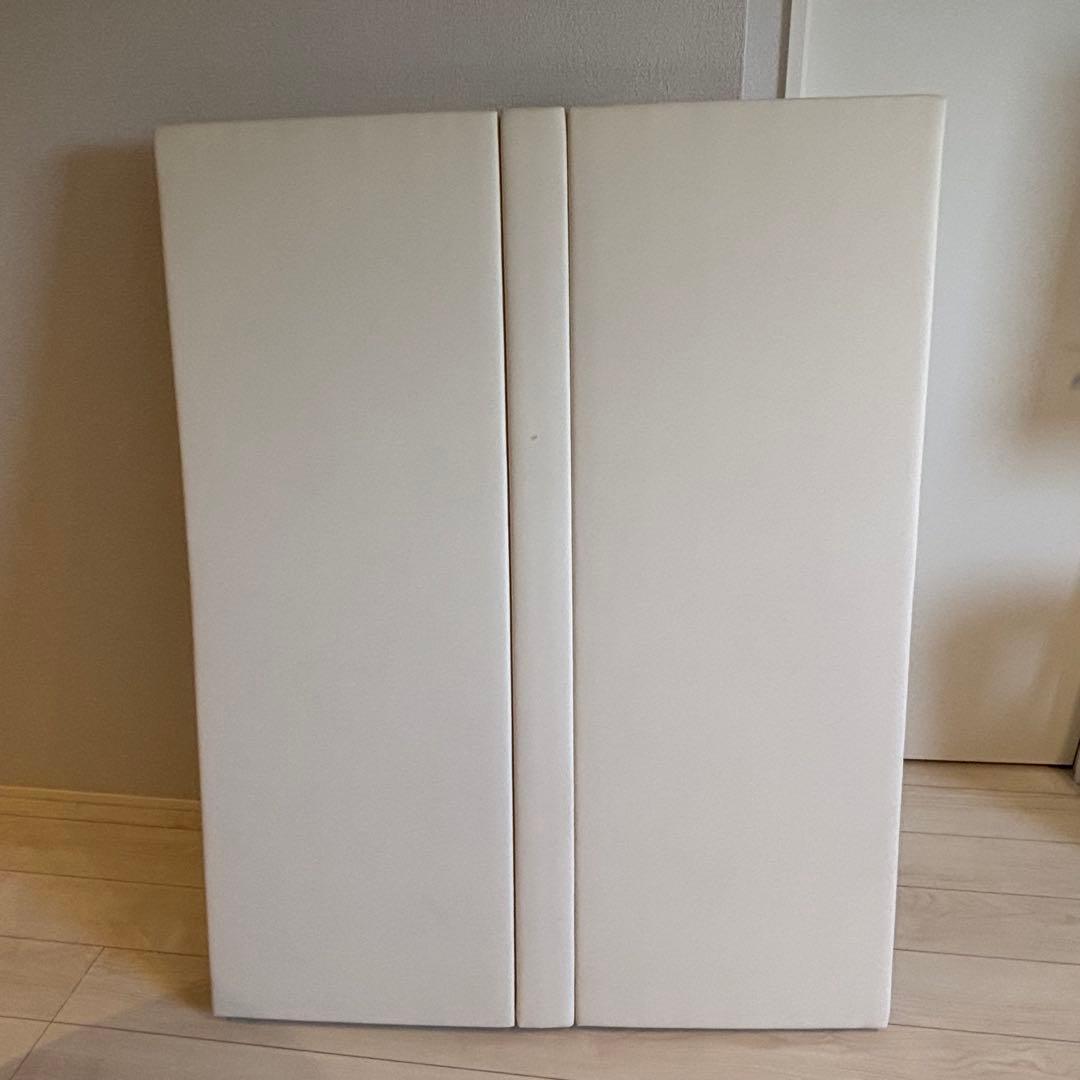 折りたたみ キッズプレイマット 140×210cm