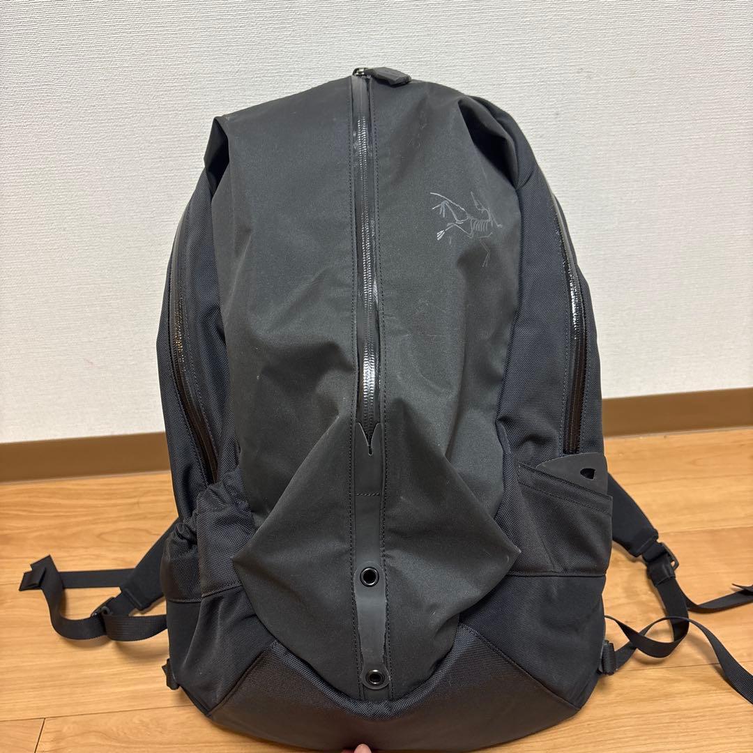 【正規店購入レシート付属】ARC'TERYX　Arro22