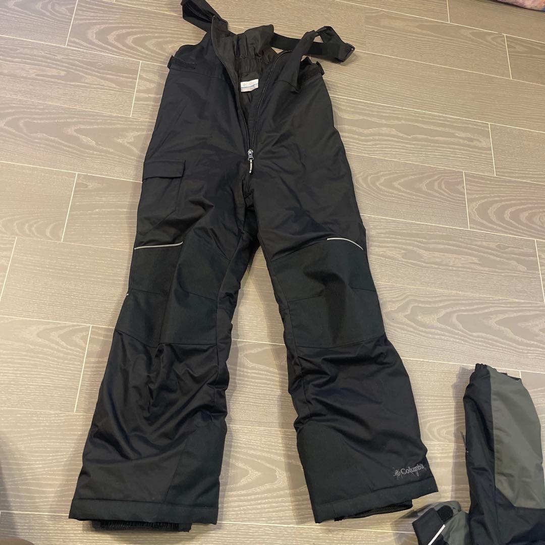 コロンビア　キッズ　スノーウエア　上下セット　Mサイズ 150
