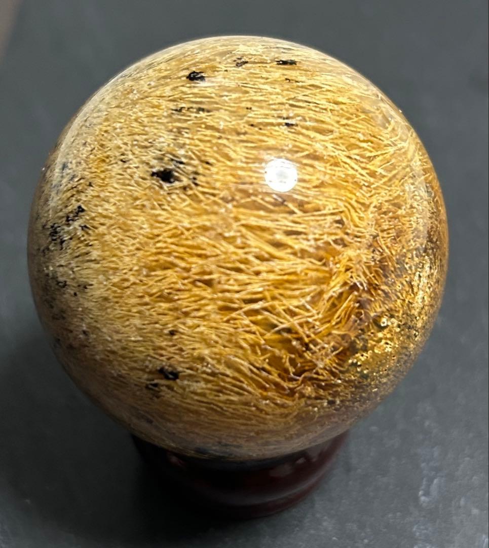 ゴールデンルチルクォーツクリスタル　丸玉186g