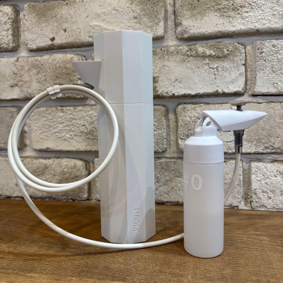 主*主様 MEGLY(メグリー)炭酸美容デバイスセット ボンベ1化粧水1 スター