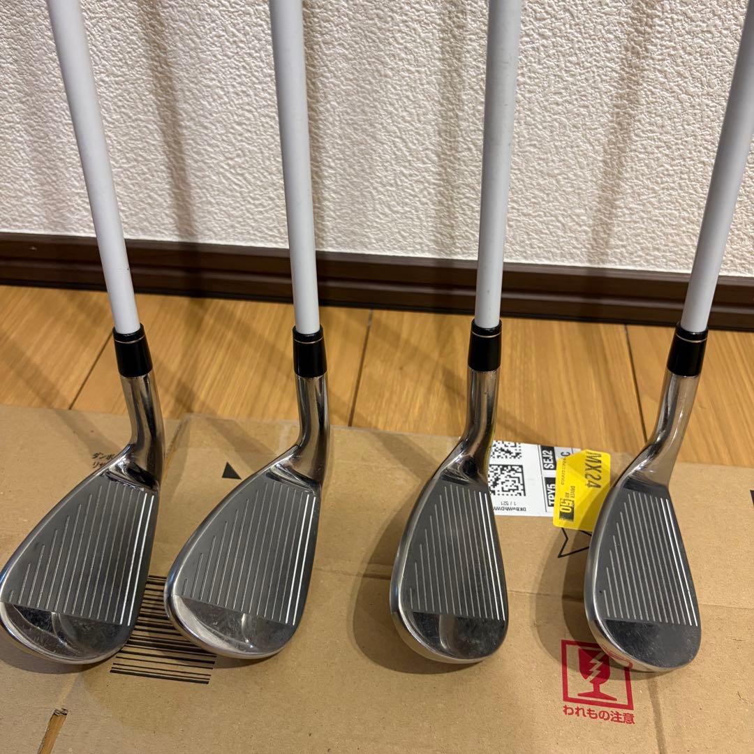 キャロウェイ　ローグST アイアンセット