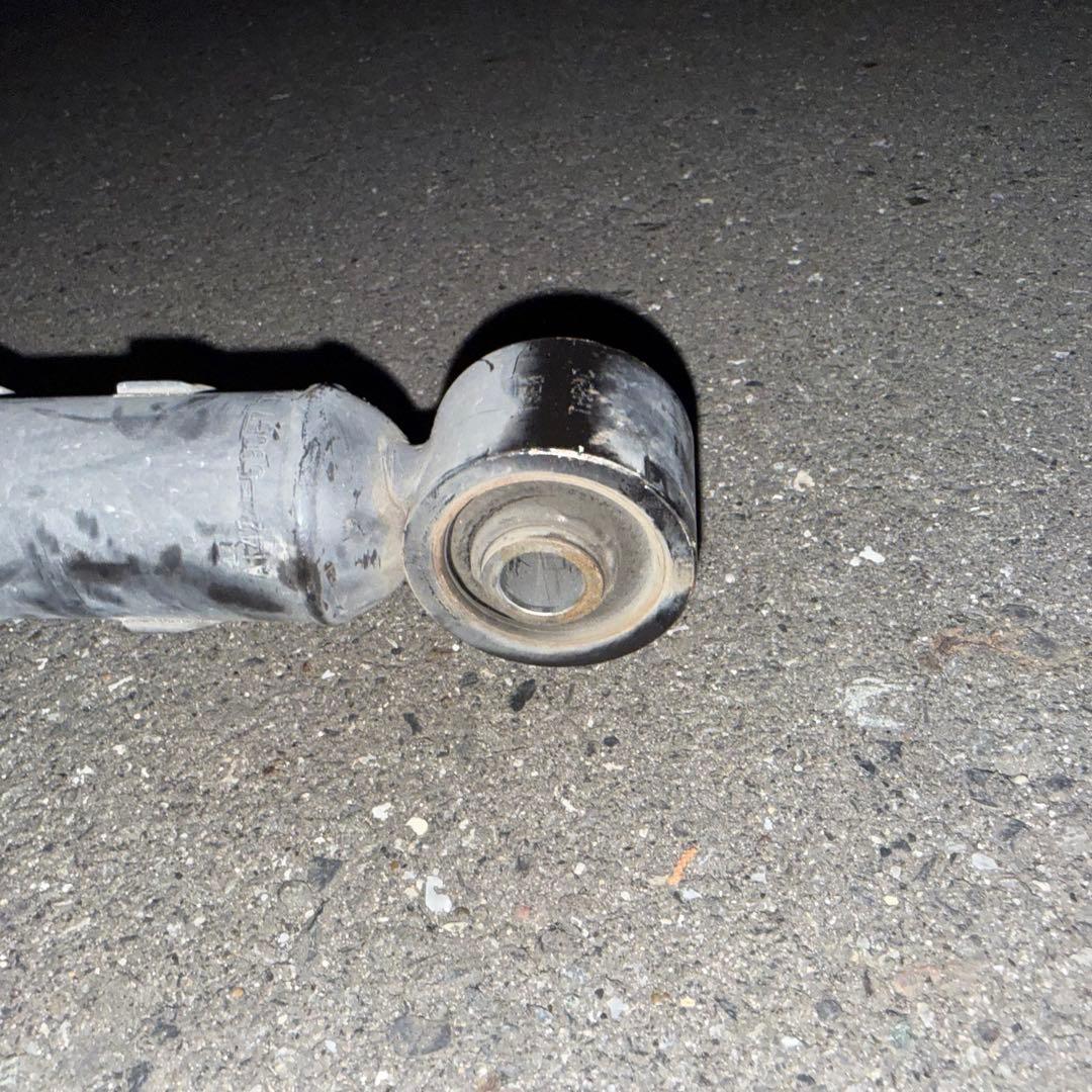 200系クラウンアスリート後期　純正サスペンション➕タナベダウンサス