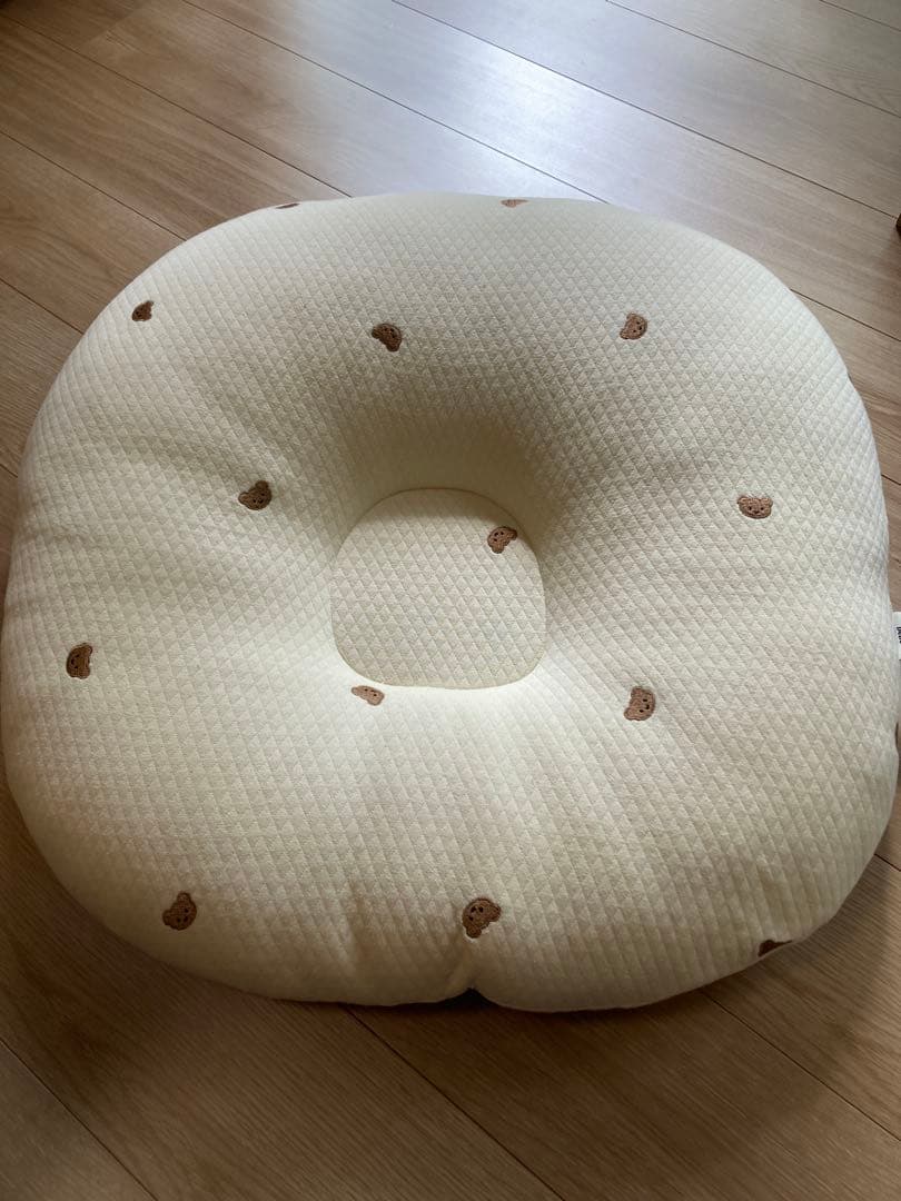 ロトトクッション　ロトトべべ　くま