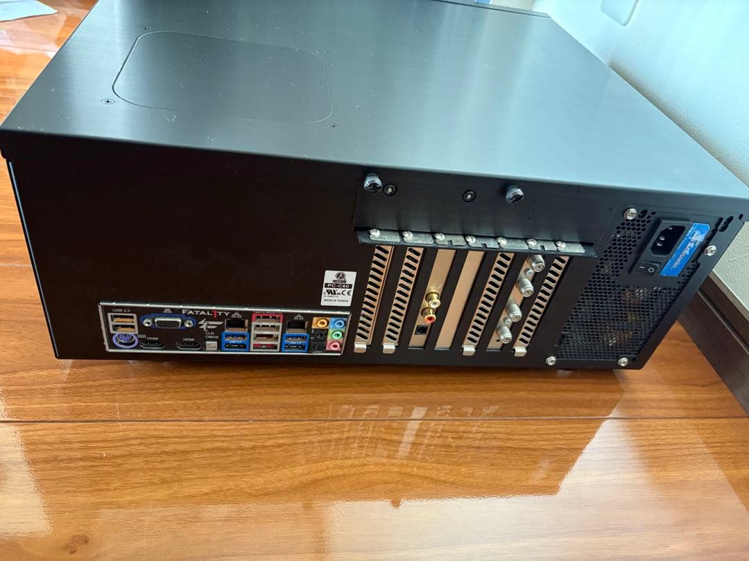 LIAN LI PC-C60B HTPC ホームシアター用　オーディオ用