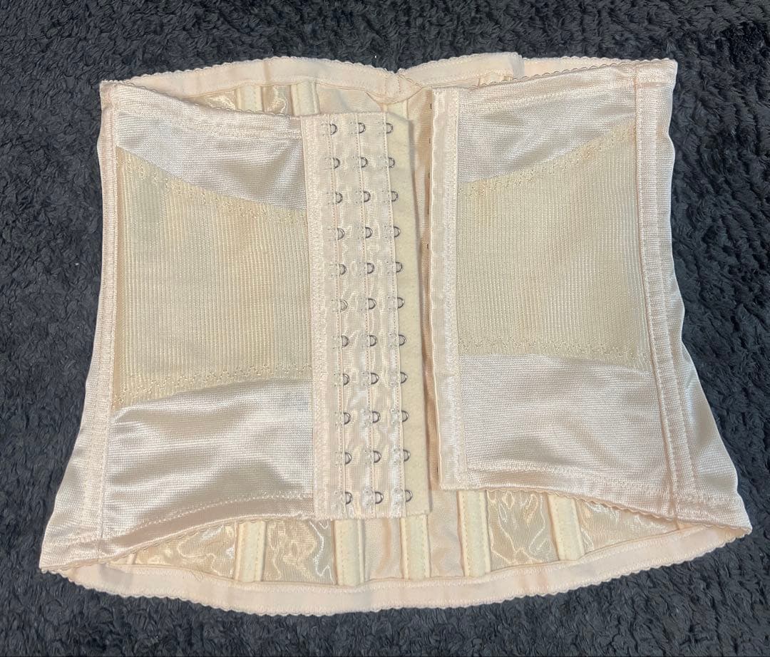 Four Sis & co. ブライダルインナー　C65