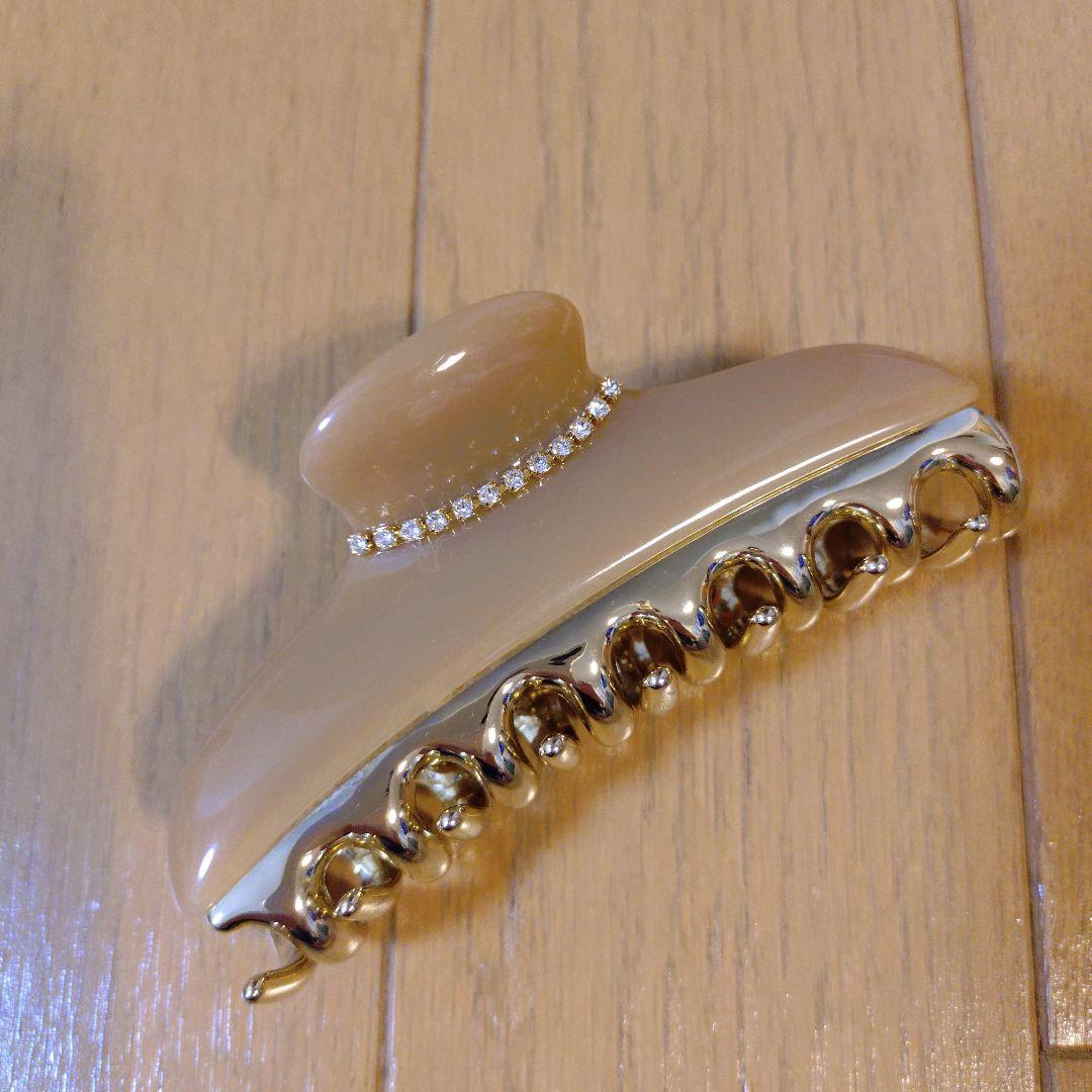 アッカ　クリップ　ラージ　ベージュ