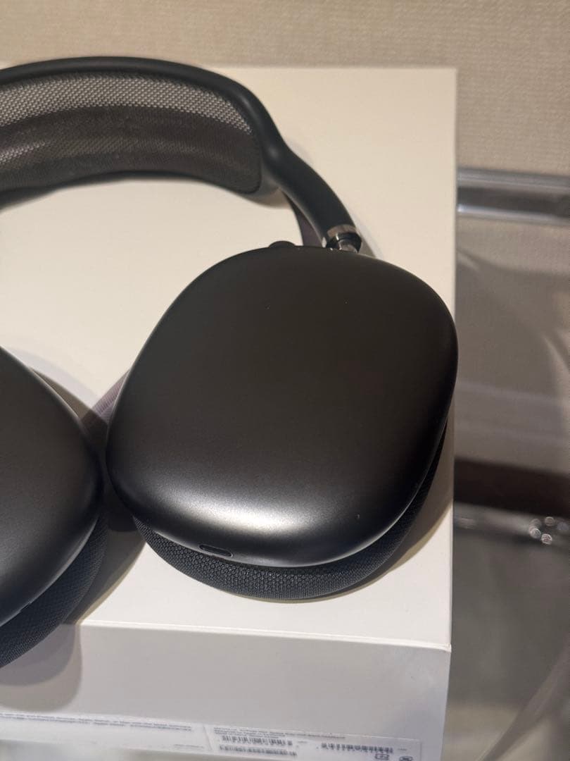 AirPods Max Apple ヘッドホン