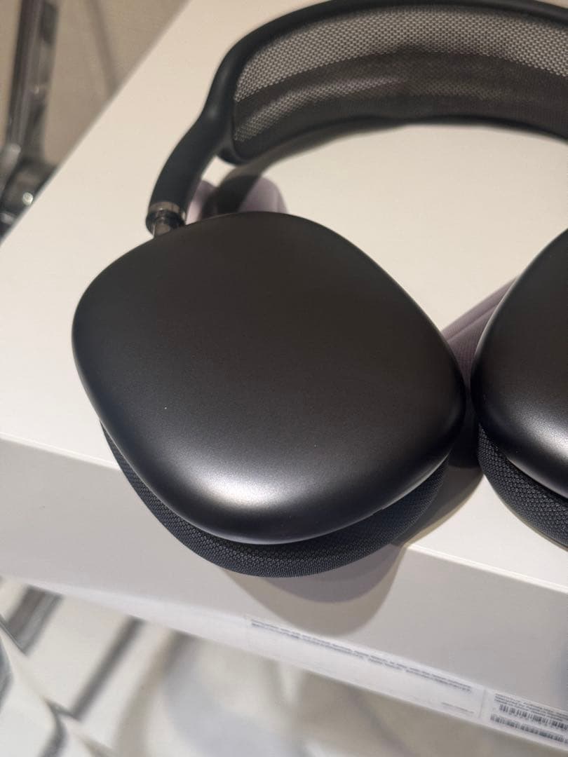 AirPods Max Apple ヘッドホン